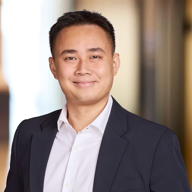 Chi Linh Mac portrait